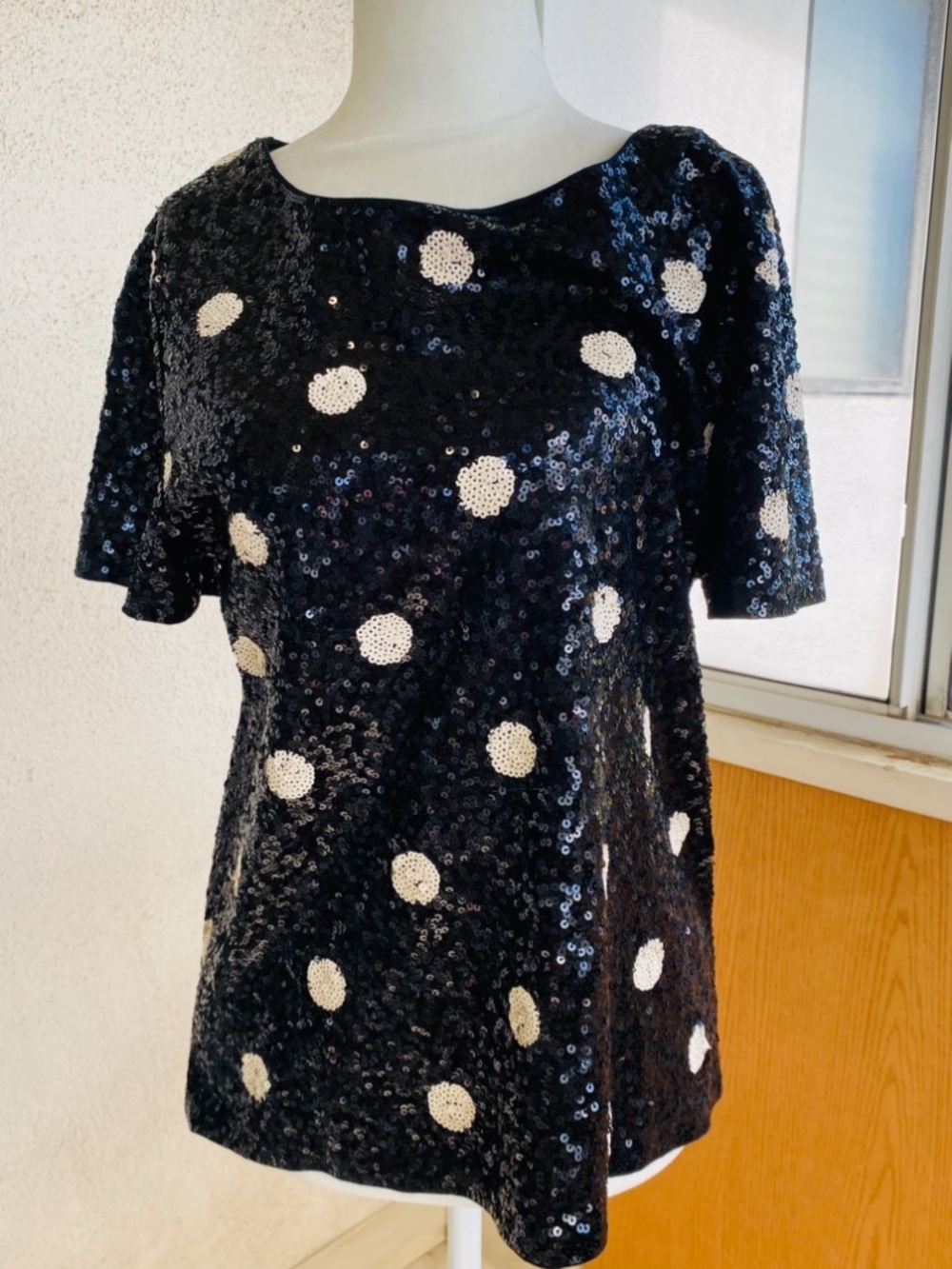 J. Crew Black Sequin Polka Dot Short Sleeve Top Size Large Holiday Party Sparkle - Picture 4 of 13